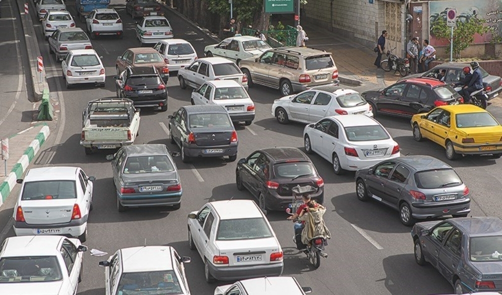 هوای تهران در وضعیت ناسالم برای همه گروهها / ۱۱ ایستگاه در شرایط قرمز هوای تهران در وضعیت ناسالم برای همه گروهها / ۱۱ ایستگاه در شرایط قرمز