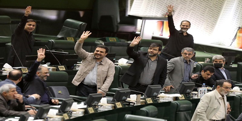 واکنش ۱۳ نماینده مجلس به اعتراضات اخیر: کاش دولت اجازه دهد تا جوانان غیور حسینی و فاطمی، طومار اغتشاشگران مفسد را بپیچند واکنش ۱۳ نماینده مجلس به اعتراضات اخیر: کاش دولت اجازه دهد تا جوانان غیور حسینی و فاطمی، طومار اغتشاشگران مفسد را بپیچند