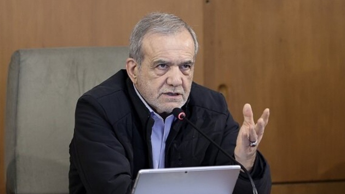 پزشکیان: نگفتیم که نرخ دلار دست ماست و هر کاری دلمان خواست انجام میدهیم پزشکیان: نگفتیم که نرخ دلار دست ماست و هر کاری دلمان خواست انجام میدهیم