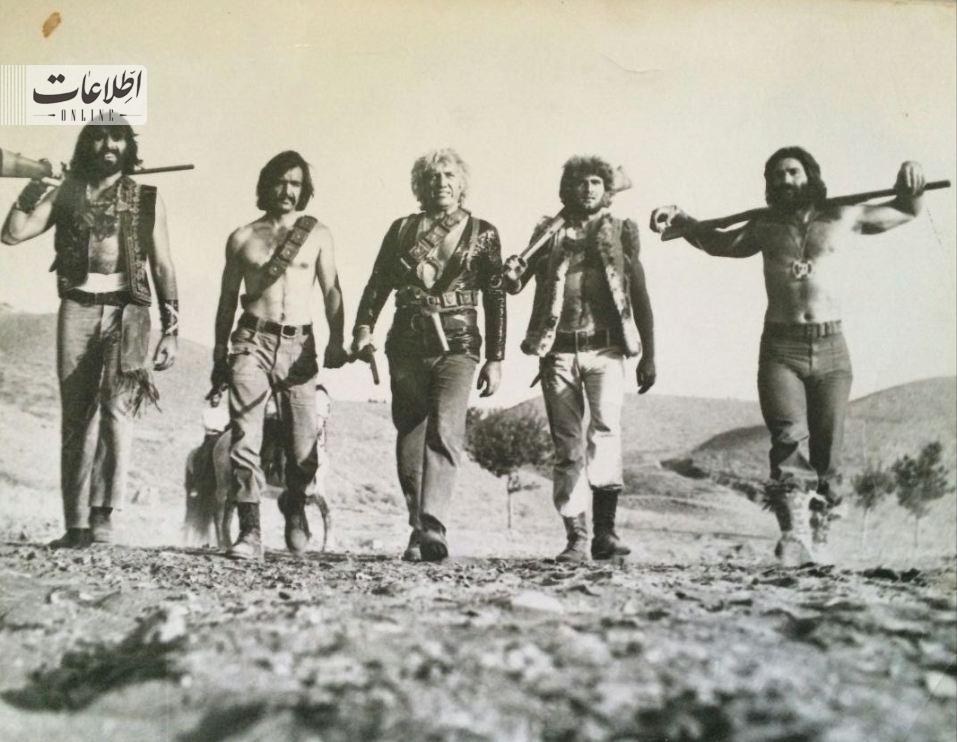 کتککاری به خاطر بوسه بر لبهای خونین