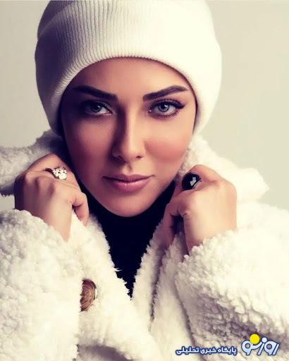 سلفی خاص لیلا اوتادی با پروانه ای که در سفرش به سلفی خاص لیلا اوتادی با پروانه ای که در سفرش به