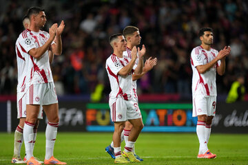 درآمد تیم طارمی از این فصل لیگ قهرمانان چقدر بود؟ درآمد تیم طارمی از این فصل لیگ قهرمانان چقدر بود؟